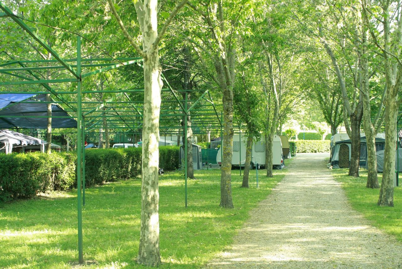 Camping El Pinajarro Hervás Extérieur photo