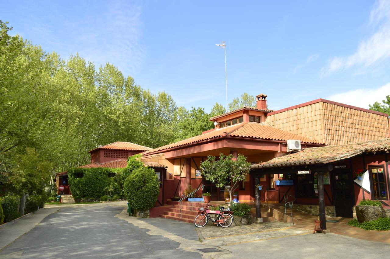 Camping El Pinajarro Hervás Extérieur photo