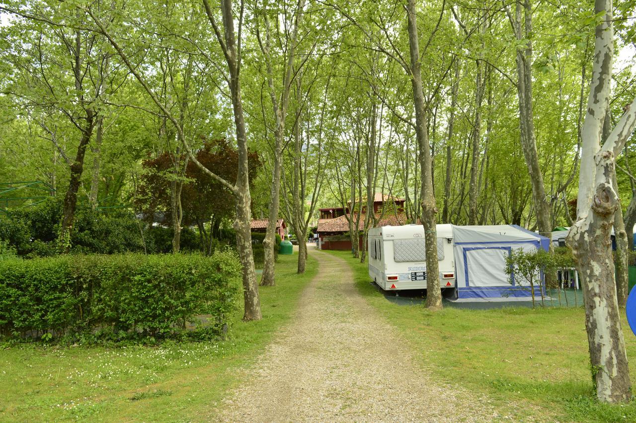 Camping El Pinajarro Hervás Extérieur photo